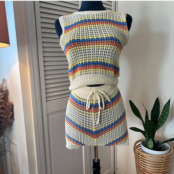 Knit Short Set - Picture 3 of 3